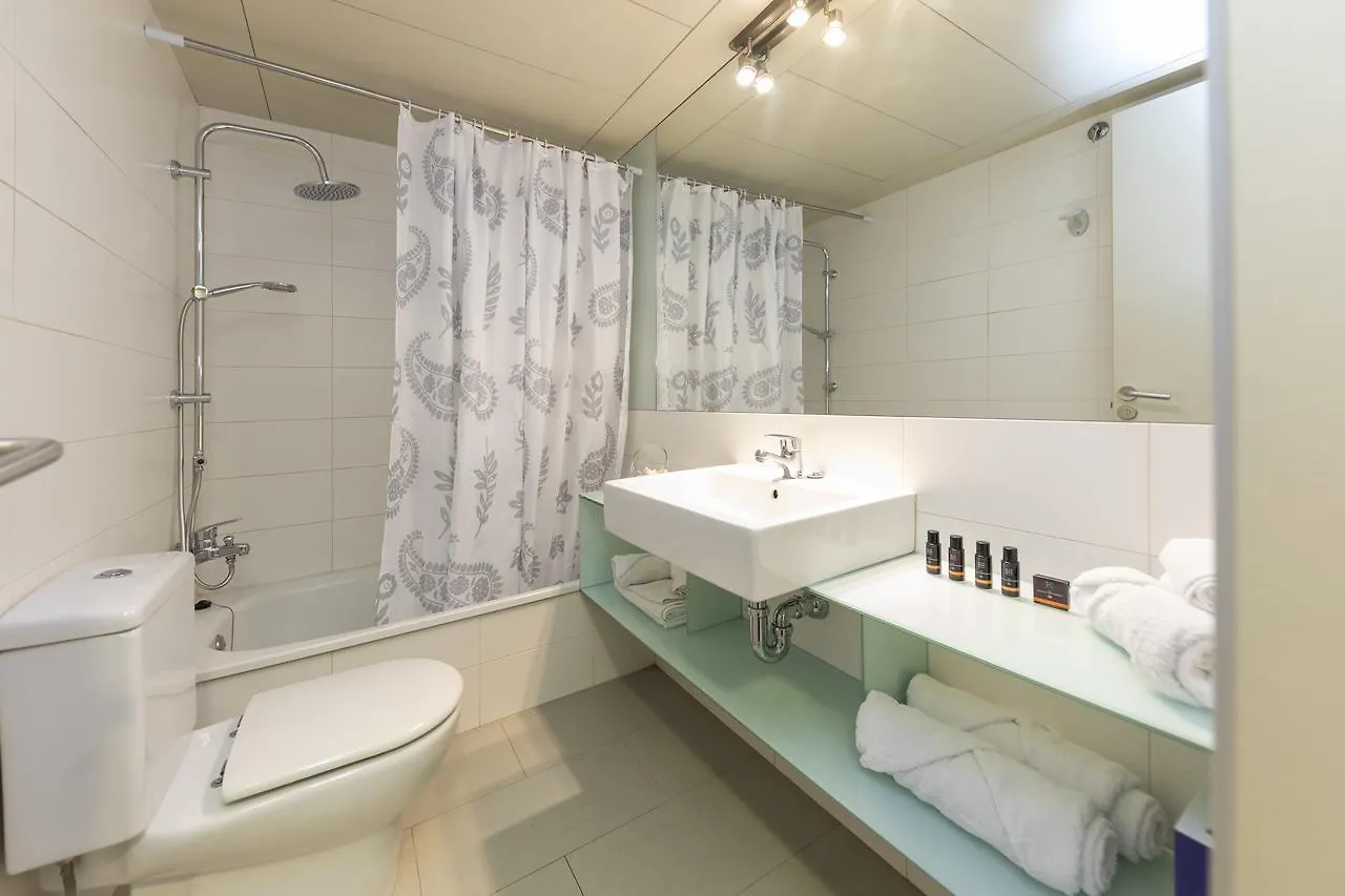 Bravissimo Girona Centre 0*,  Spagna